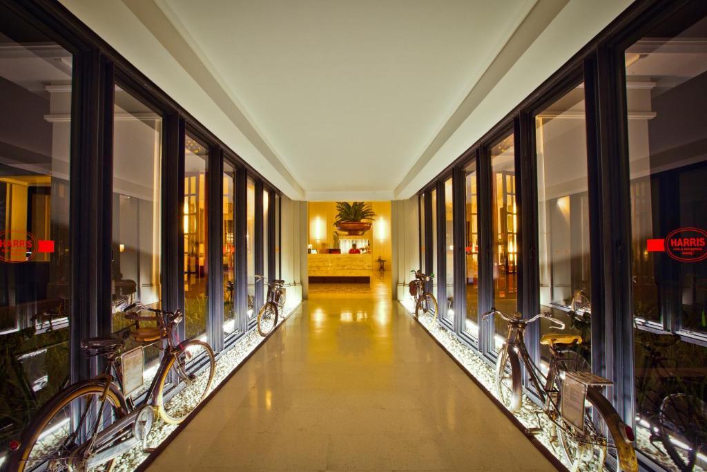 Harris Hotel & Conventions Malang Exterior foto